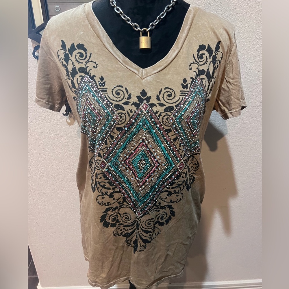 How Cute blouse from The Buckle